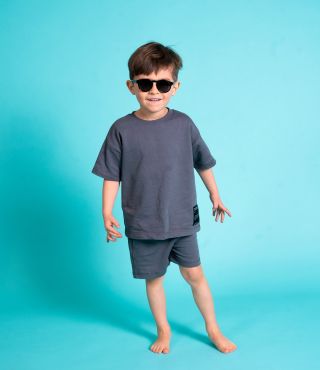 Proč jsou kvalitní sluneční brýle pro děti nezbytností?😎 Dětské oko je díky širší a průhlednější čočce citlivější než u...